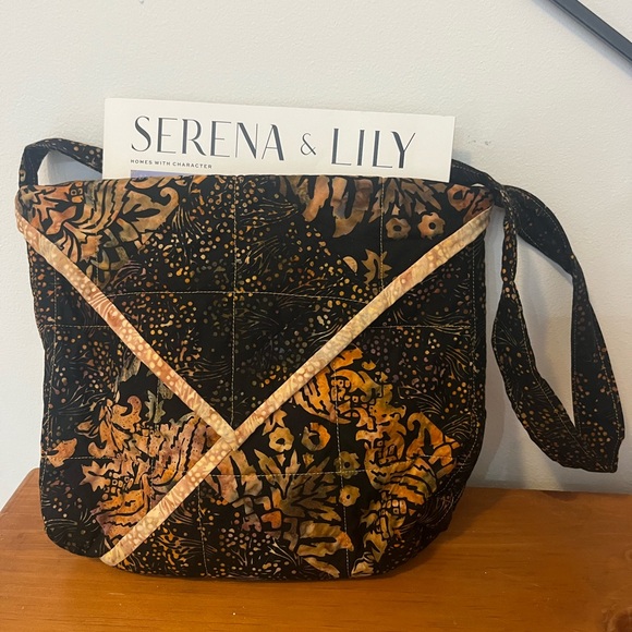Quilted shoulder bag - Picture 1 of 3